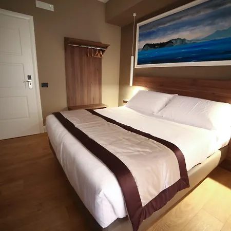 7Th Floor Suite-2